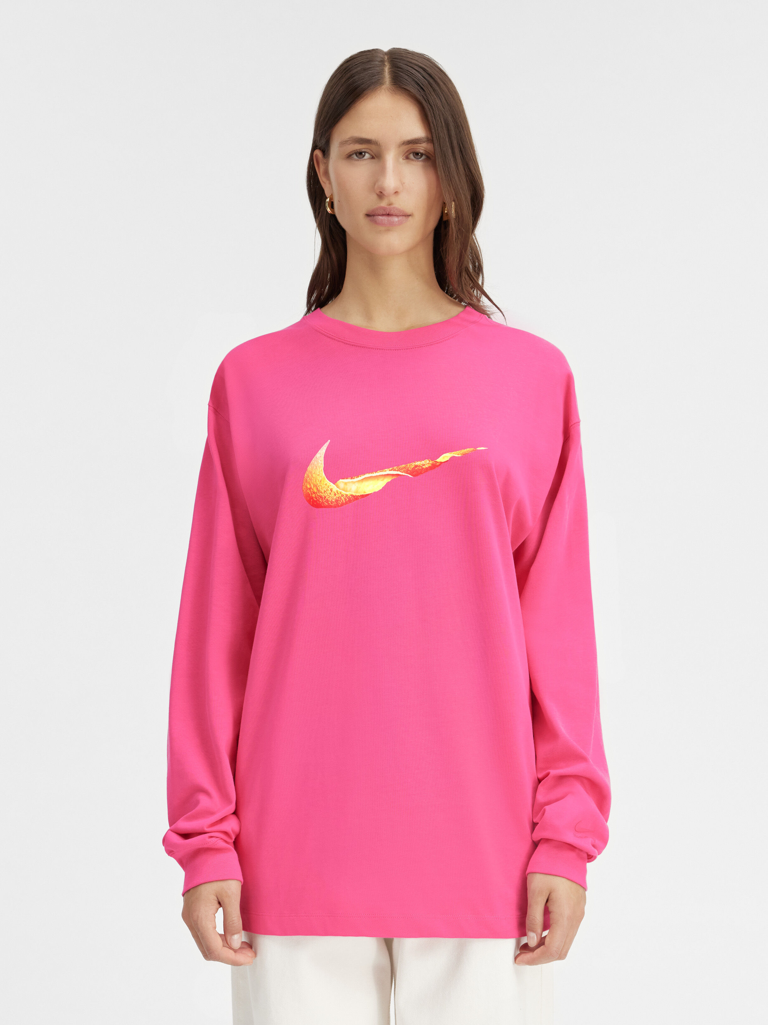 Le t-shirt manches longues orange JACQUEMUS + NIKE