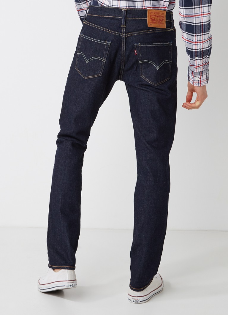 Calça jeans Levi's 511 slim fit com elastano em lavagem escura