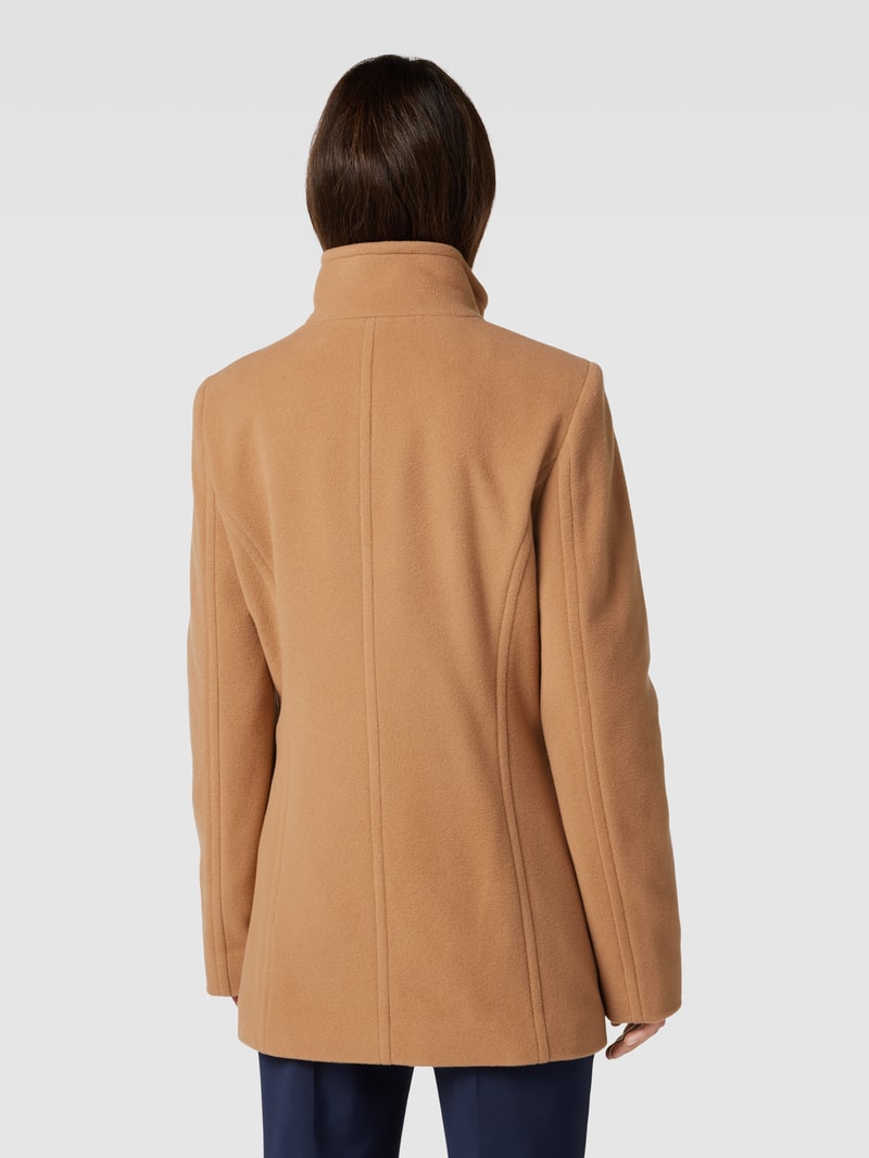 Jacke mit Stehkragen in camel