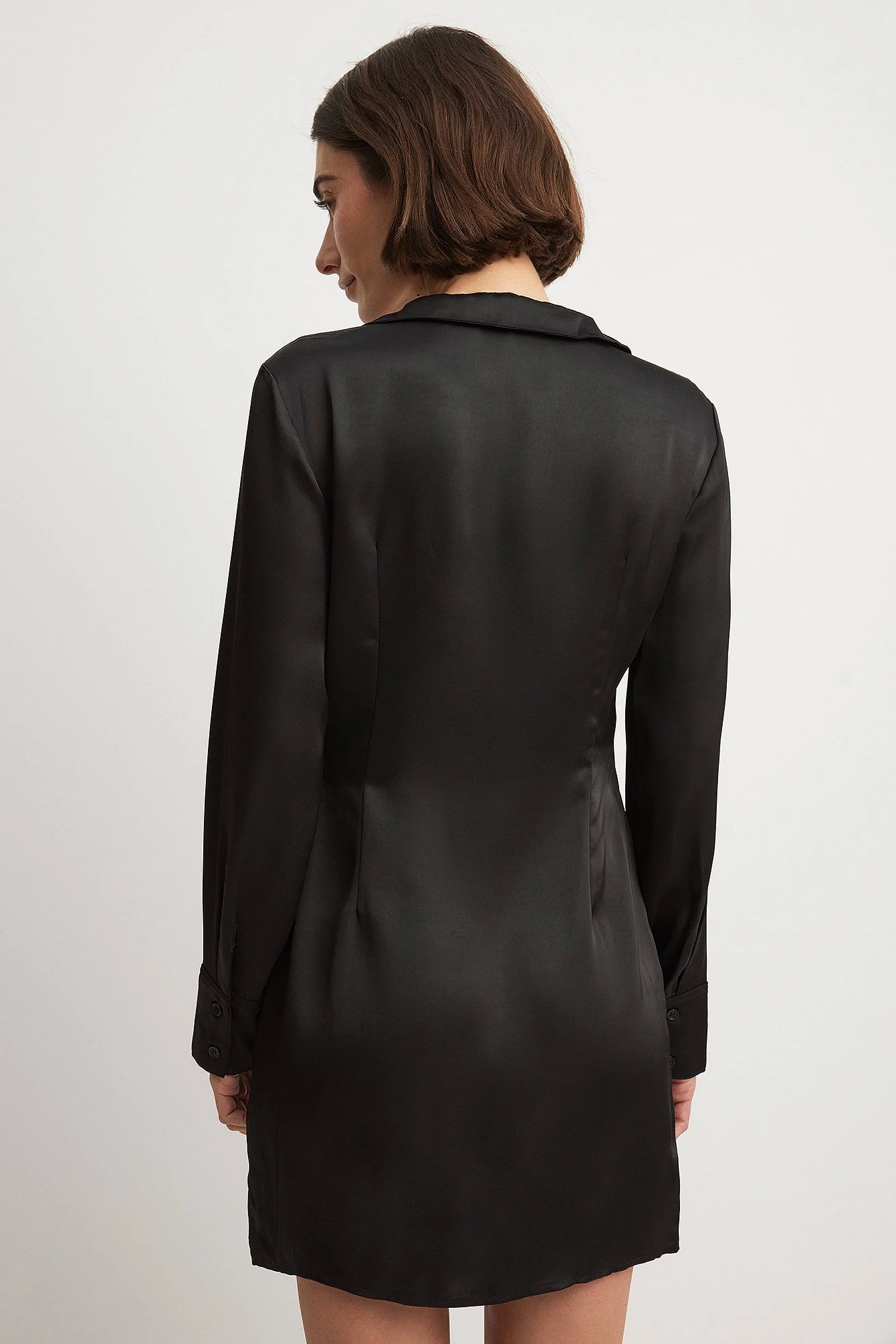 Wickel-Mini-Hemdkleid aus Satin