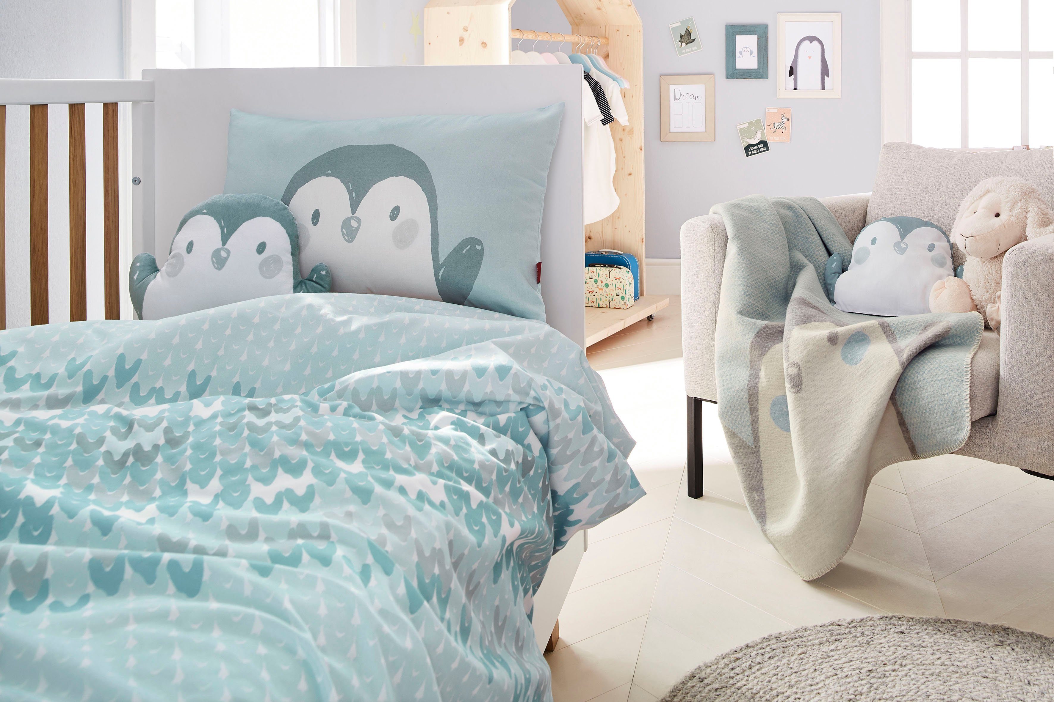 Babybettwäsche Pinguin, s.Oliver Junior, Satin, mit Pinguinmotiv