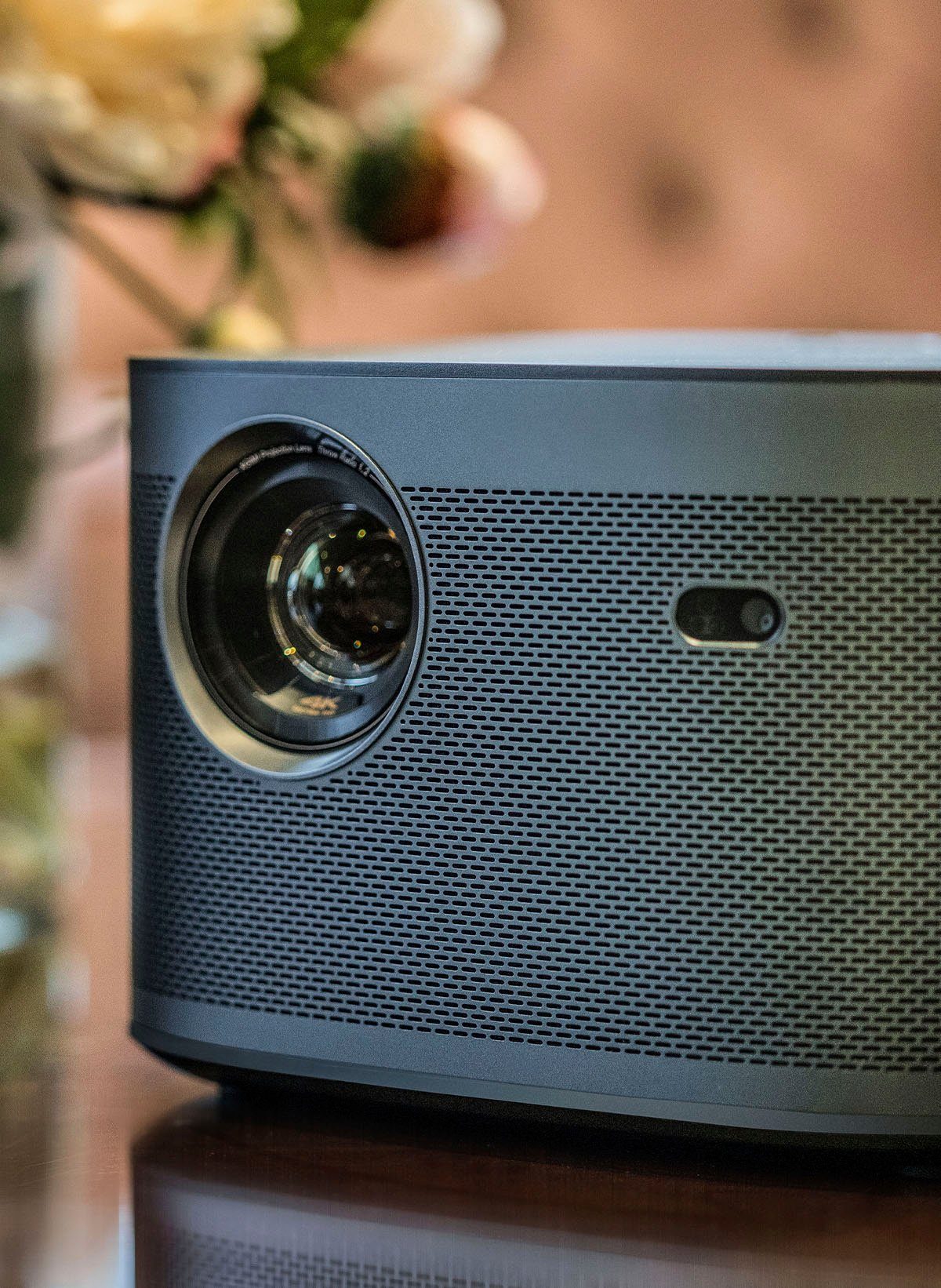 XGIMI HORIZON Pro 4K Beamer (2200 lm, 10000:1, 3840 x 2160 px, Smart Beamer, 4K, 2200 ANSI-Lumen, auto. Keystone)
