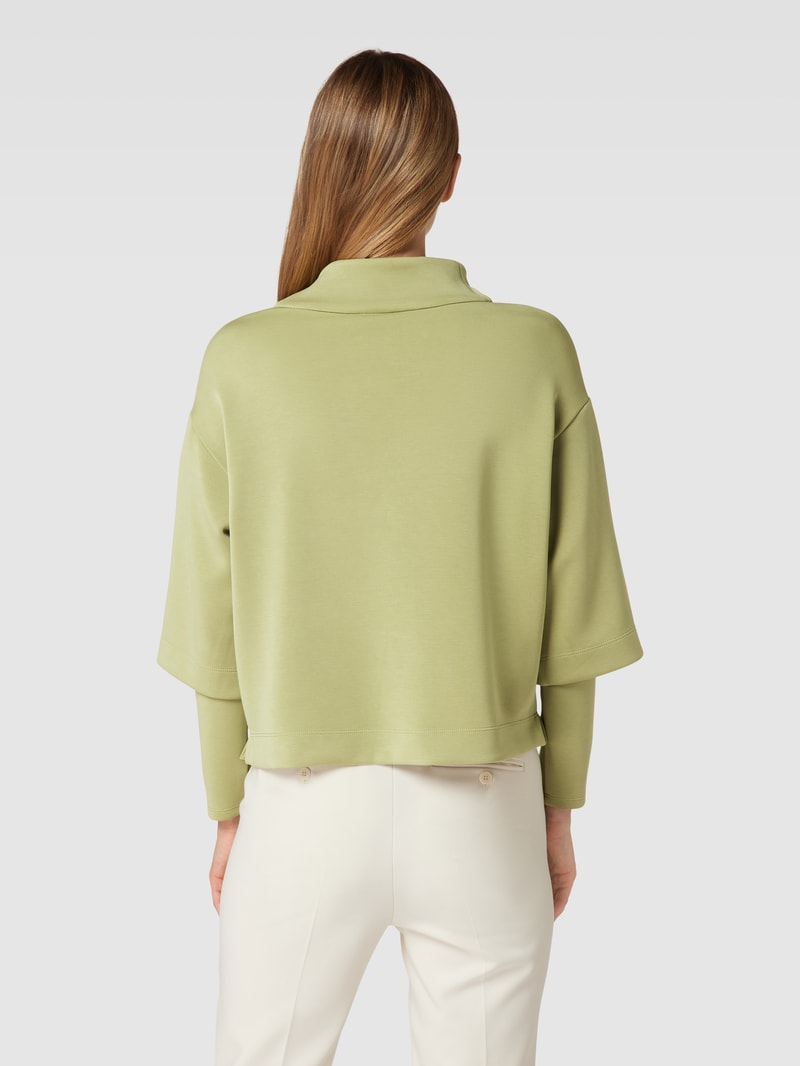 Strickpullover mit Stehkragen in hellgrün