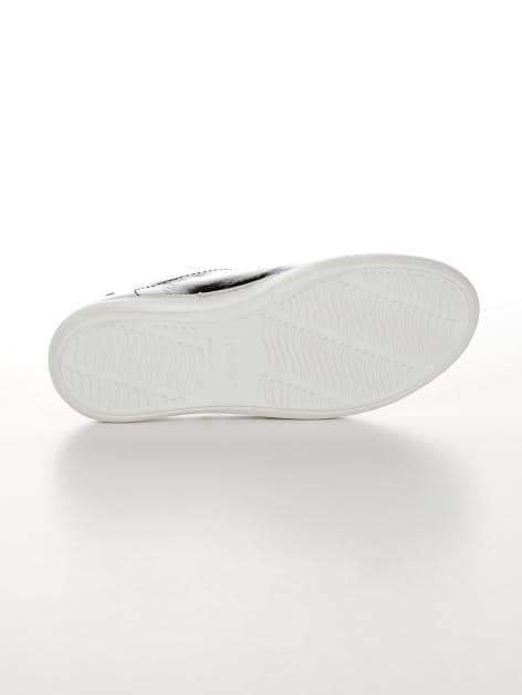 Schnürschuh mit Schaftrandpolsterung