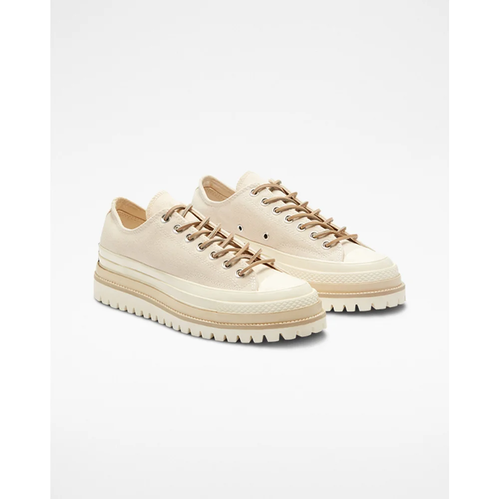 Converse Chuck 70 Ltd Canvas Trek A06055C / weiss