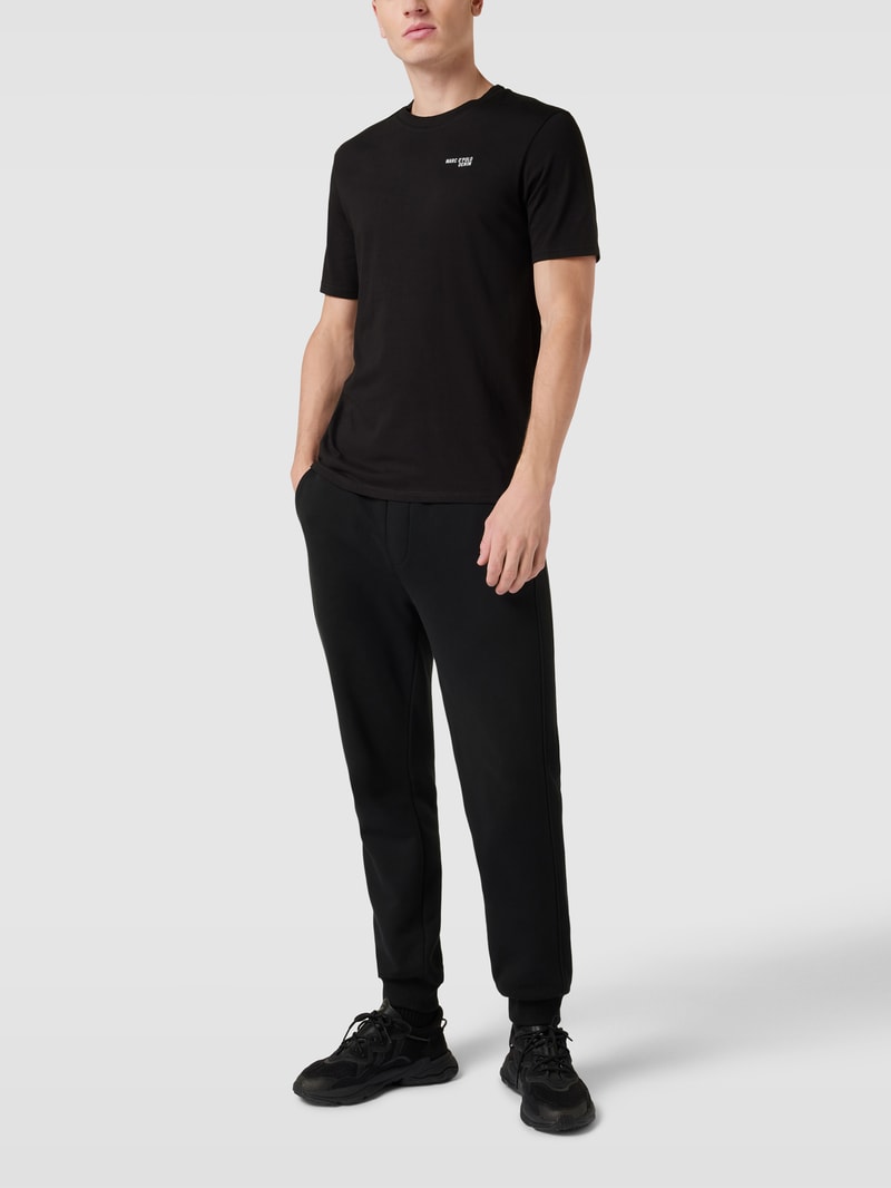 Regular Fit T-Shirt mit Label-Print im 2er-Pack in hellgrau
