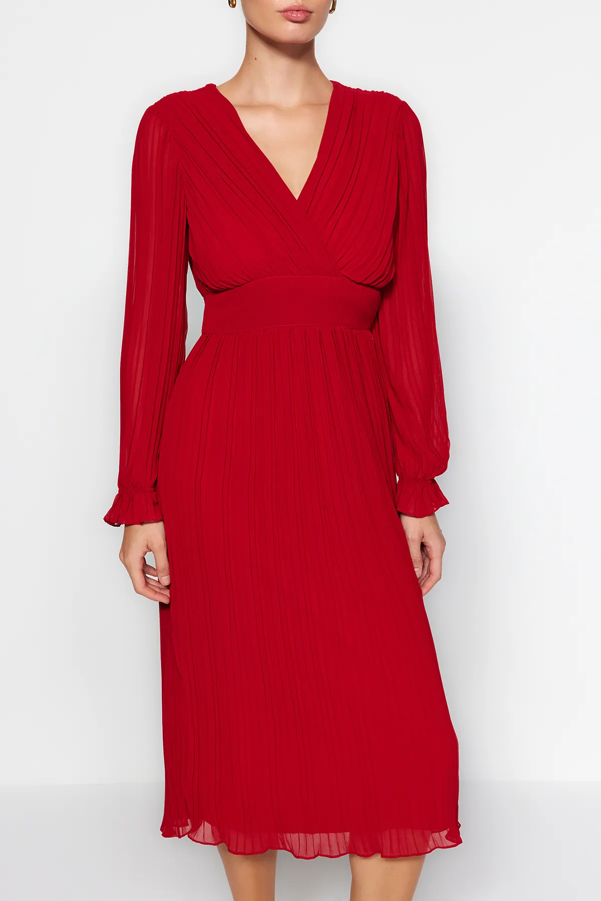 Trendyol Collection  Rotes, plissiertes, gefüttertes Chiffon-Webkleid TWOAW24EL00478