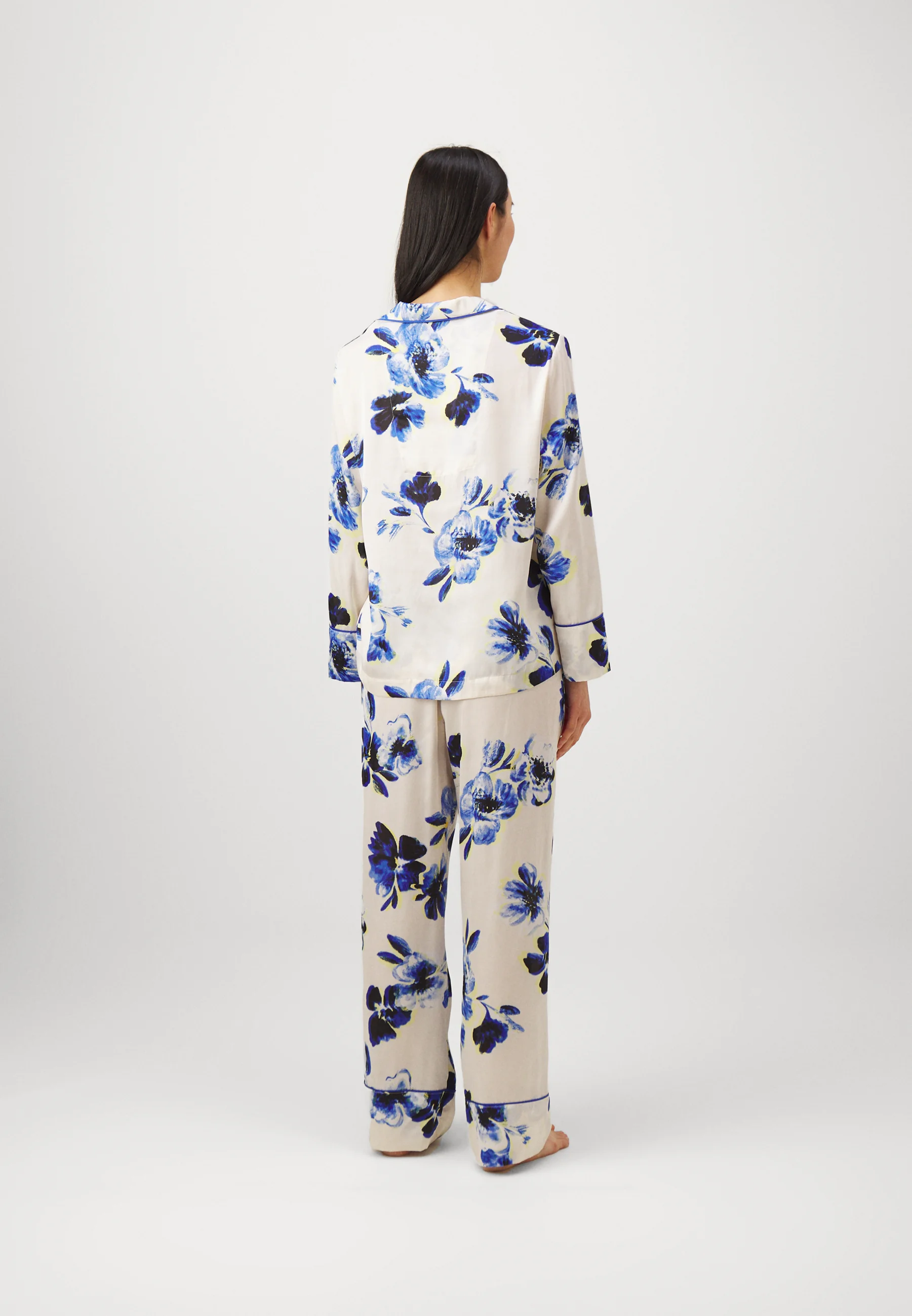 Pijama ROSIE REVER de Marks & Spencer