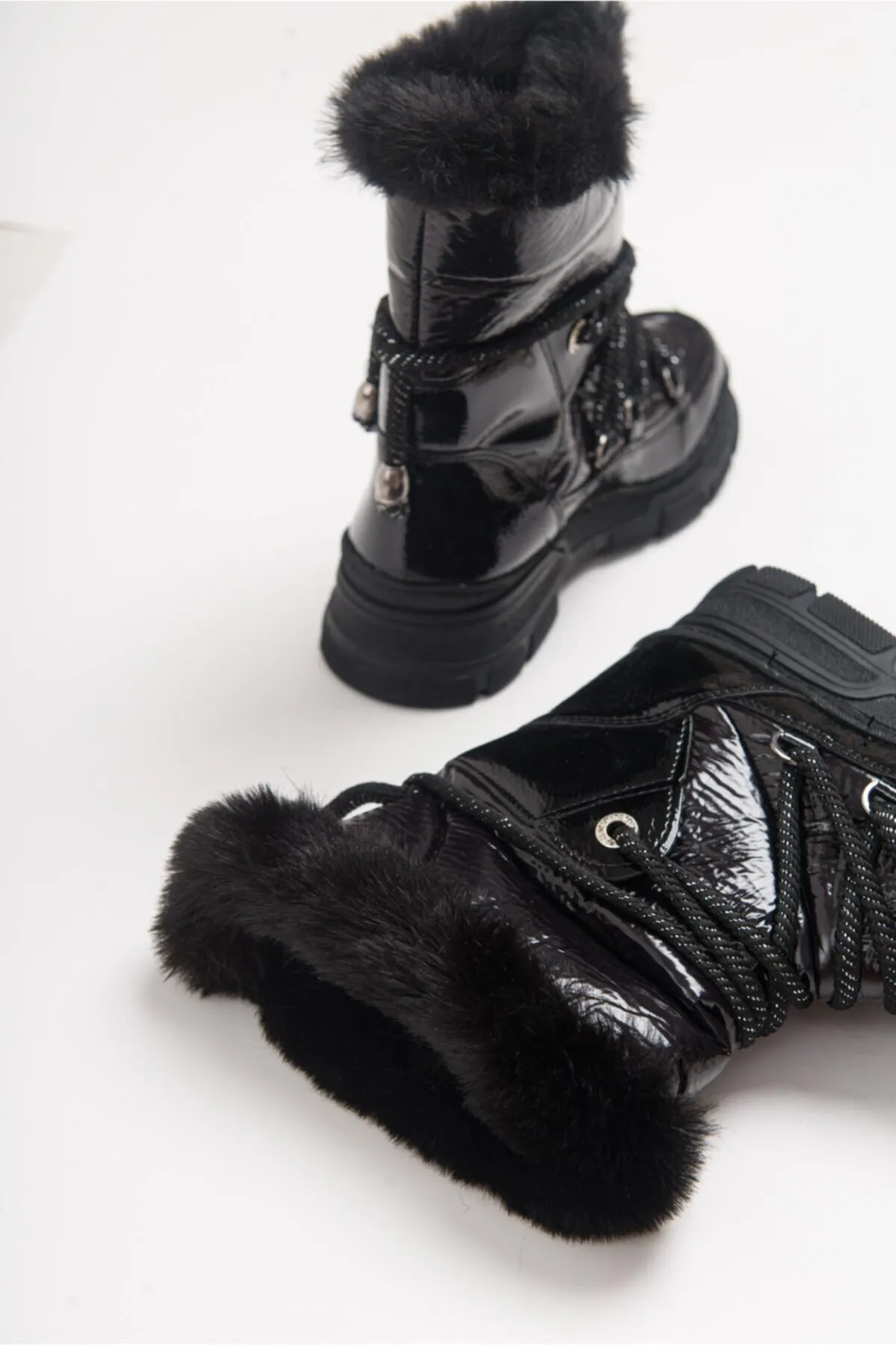 LuviShoes  23 schwarze Damenstiefel