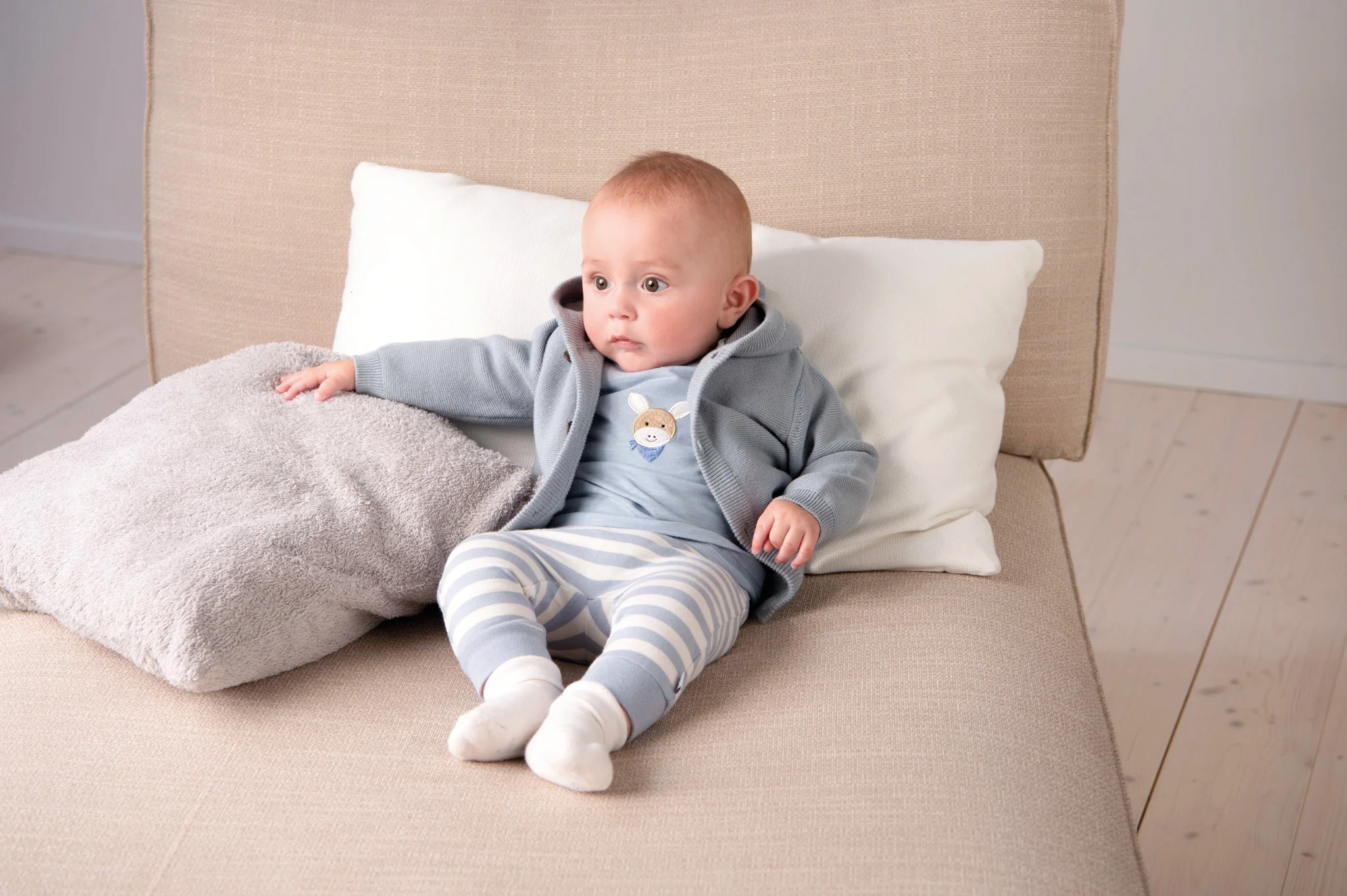 GOTS Baby-Strickjacke Esel Emmi Boy mit Knöpfen