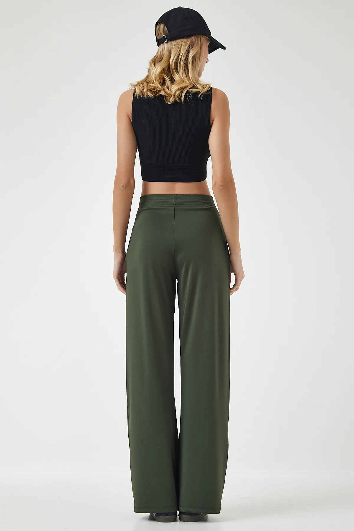 Happiness İstanbul  Khakifarbene, dehnbare Jogginghose mit hoher Taille für Damen BF00030