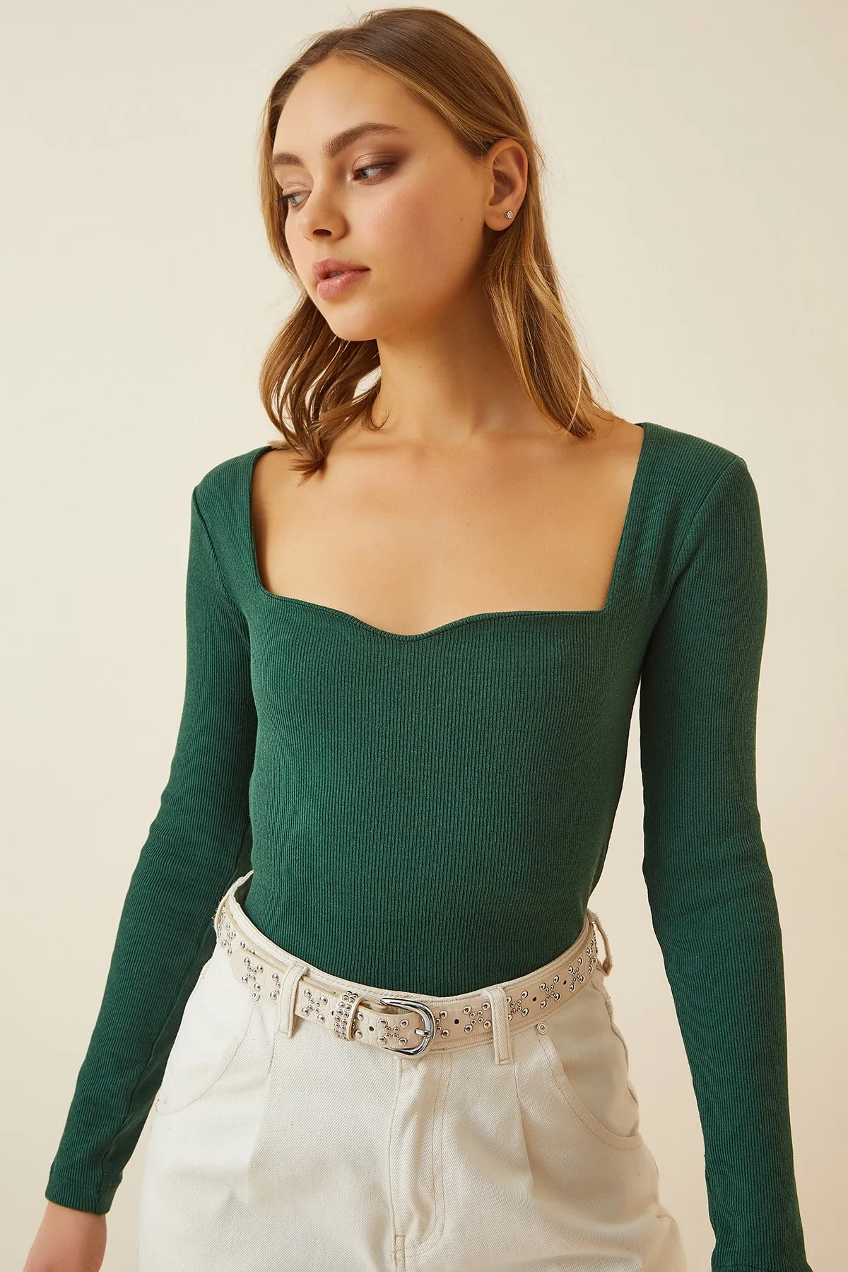 Happiness İstanbul  Grüne Damen-Strickbluse mit Herzkragen GT00100