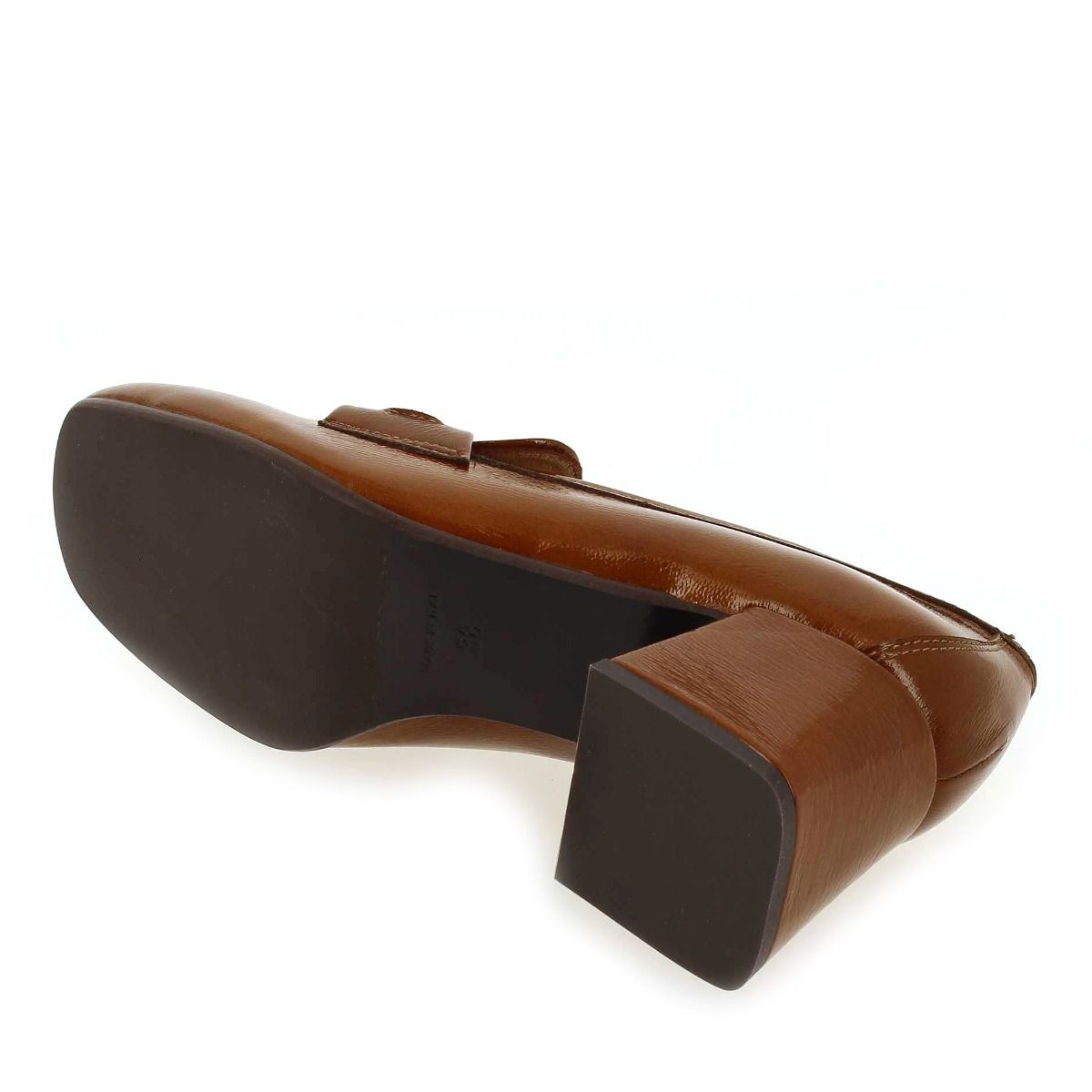 Julie Dee  GD 070 - cognac