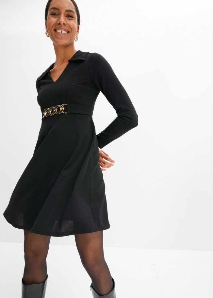 Kleid mit Zierschnalle
