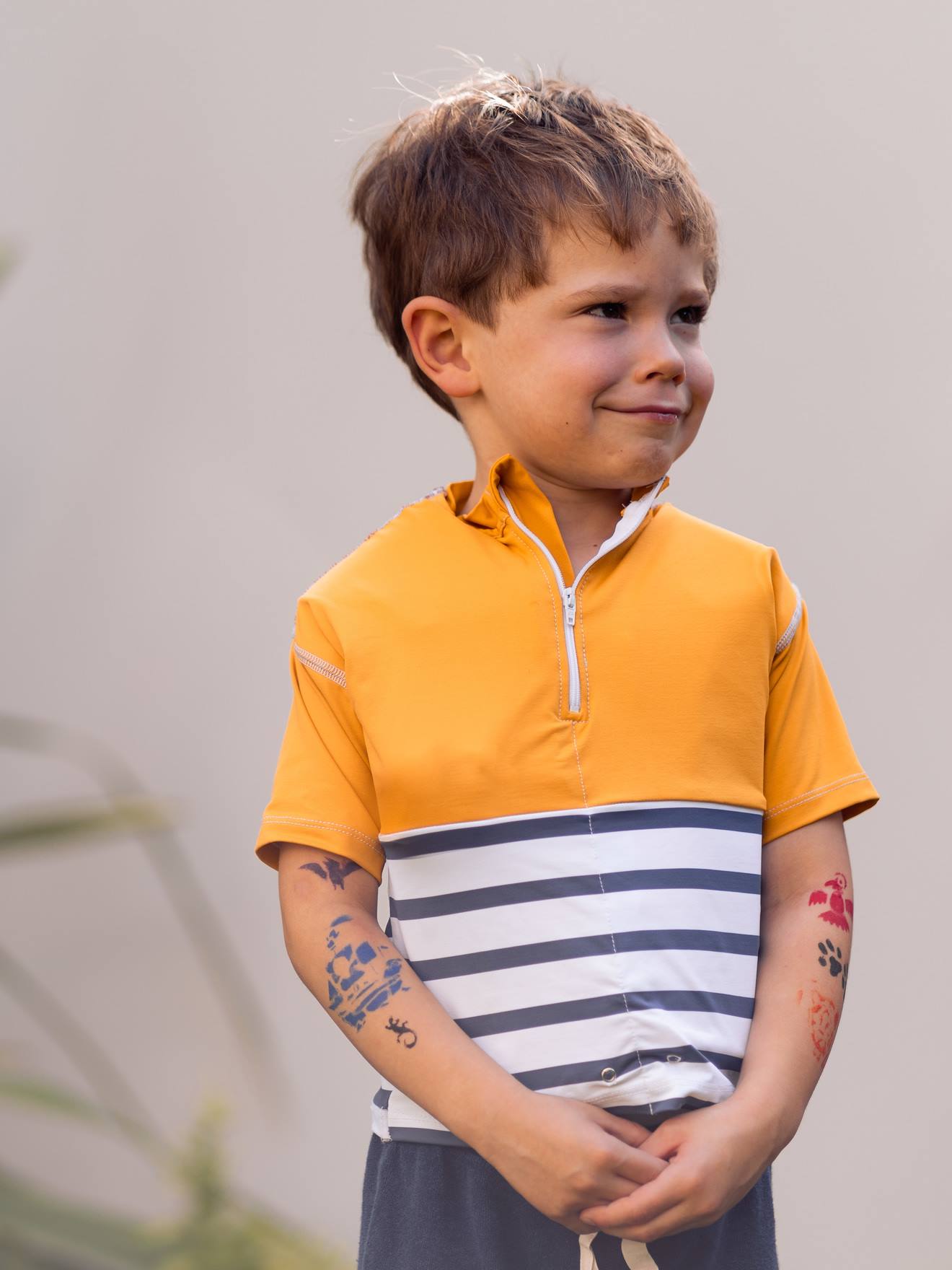 Floatee Kinder Strandshirt mit Rettungsweste, UV-Schutz FLOATEE - gelb