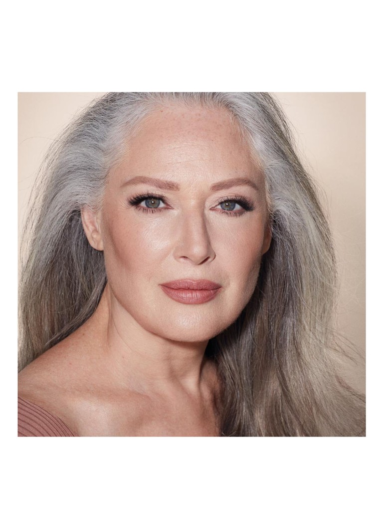 Rezervă pentru creionul de sprâncene Charlotte Tilbury - Sfaturi pentru reumplerea creionului de sprâncene