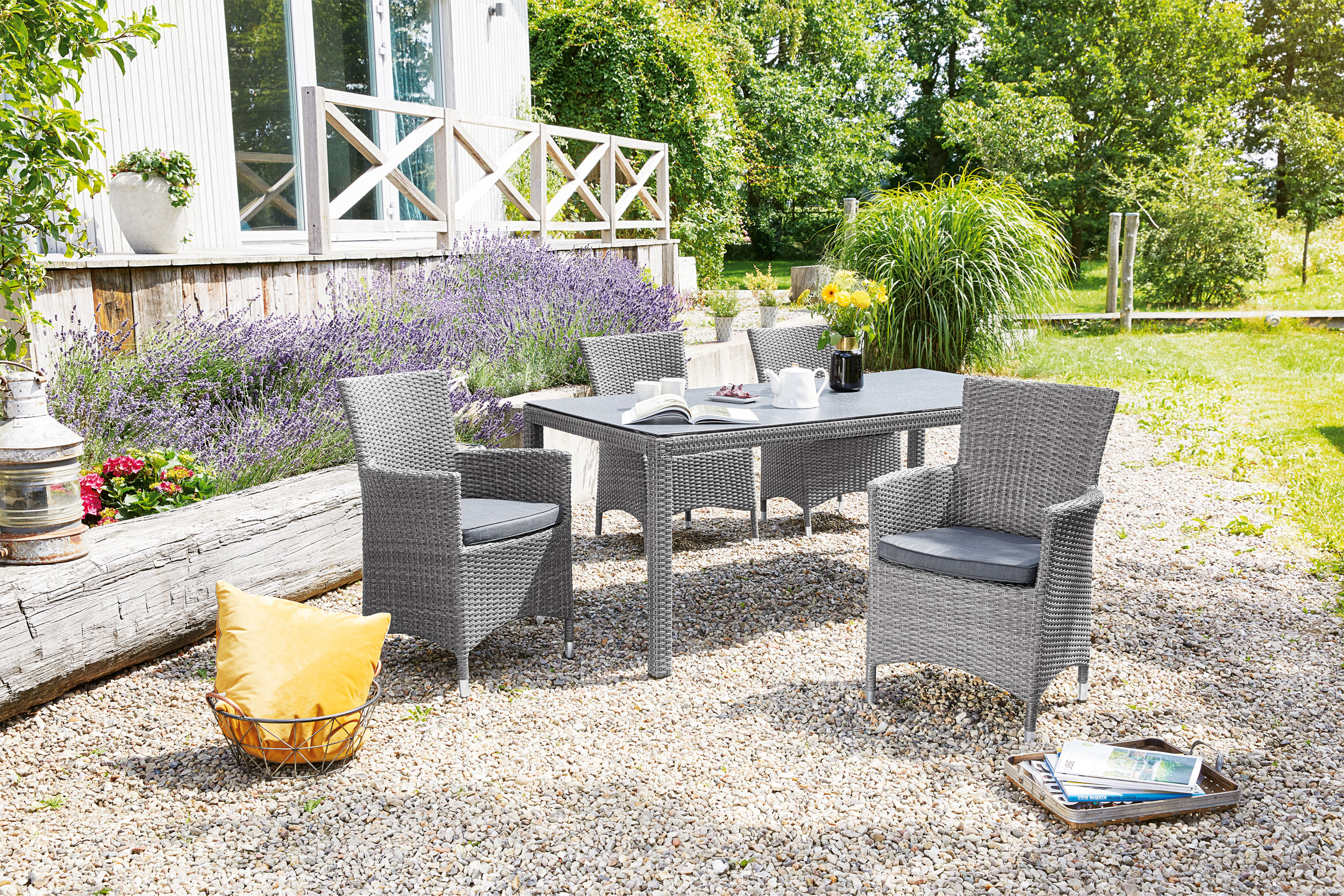 OUTDOORGartentisch 4-Fuß Polyrattan
