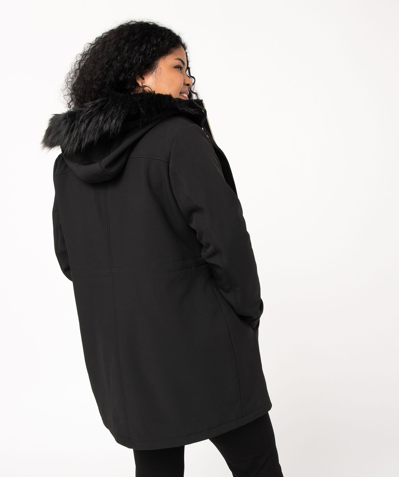 Manteau femme à capuche fantaisie et détails métalliques noir | GEMO