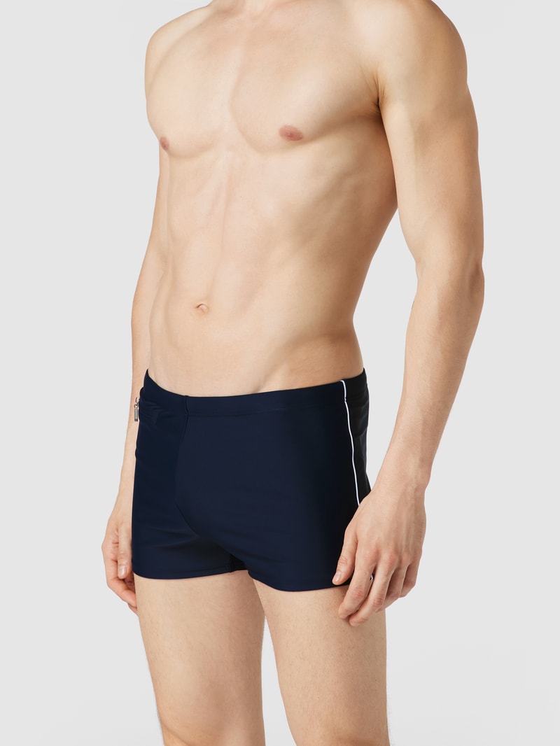 Badehose mit verschließbarer Gesäßtasche in marineblau