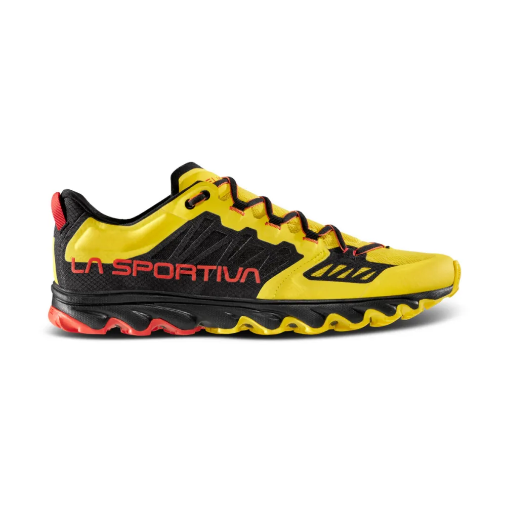 La Sportiva Sportiva Helios III 46D100999 / bunt