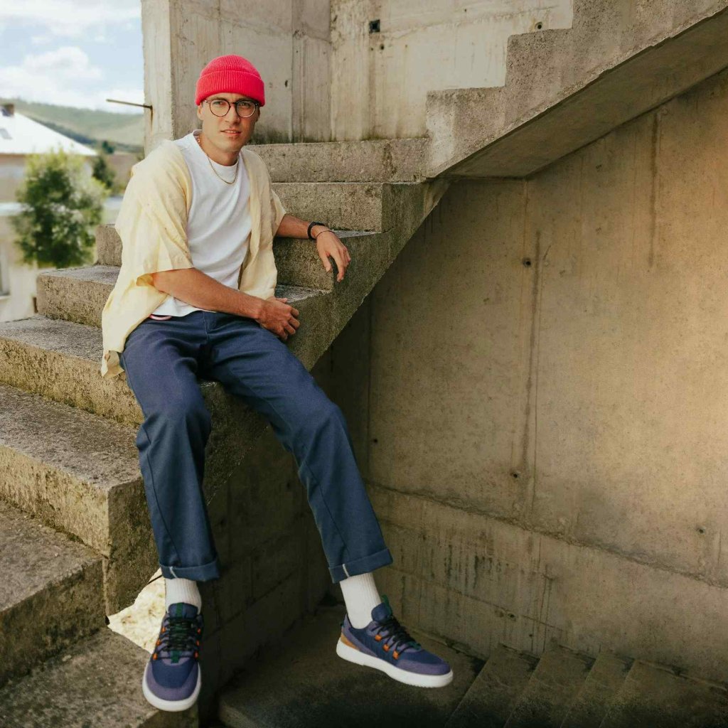 Be Lenka Barebarics Revive Blue & White Barfußsneakers