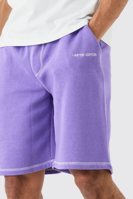Oversize Limited Edition Shorts mit Kontrast-Naht