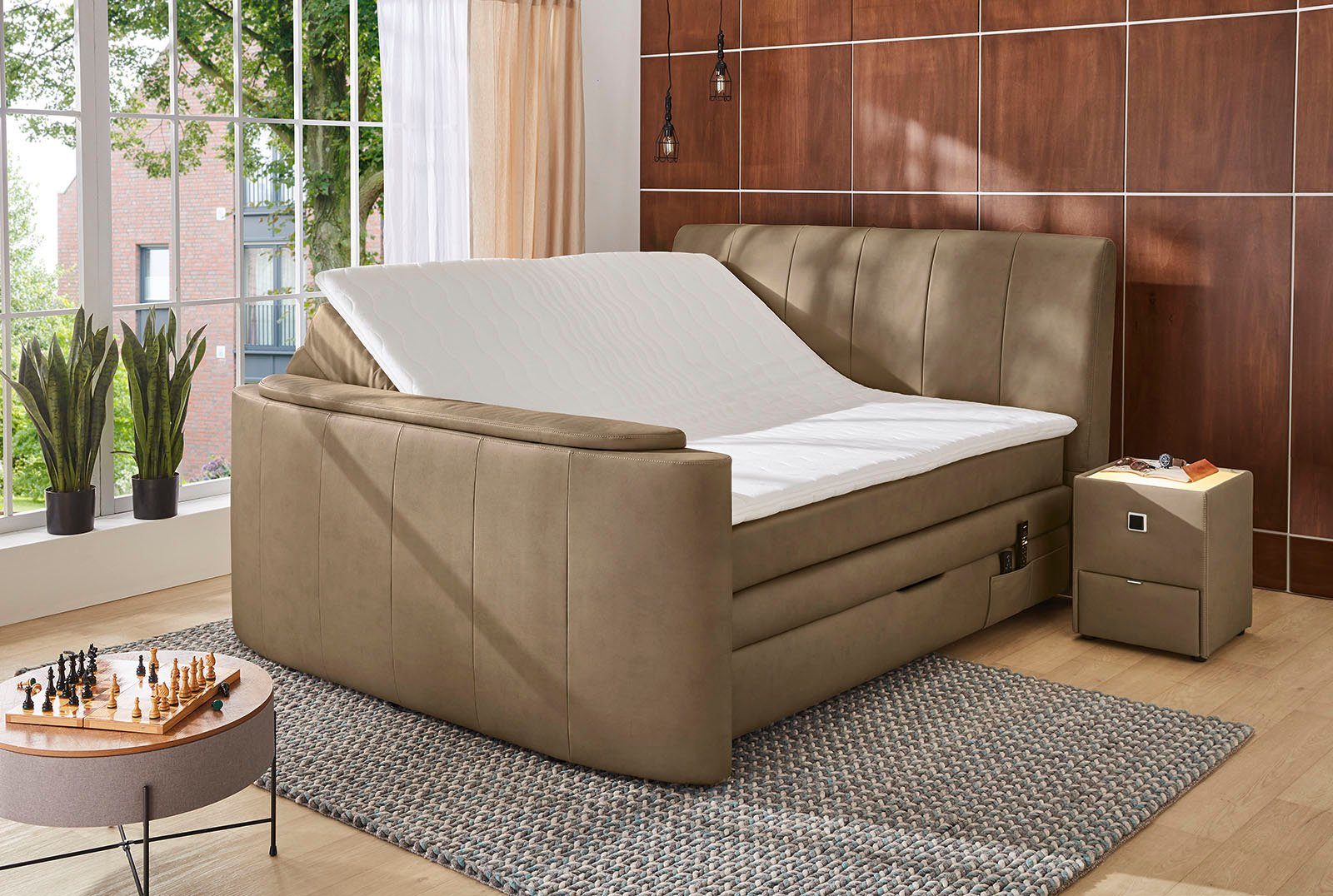 Jockenhöfer Gruppe Boxspringbett Bel Air, mit versenkbarem TV-Lift und Fernbedienung, Bettkasten/Stauraum