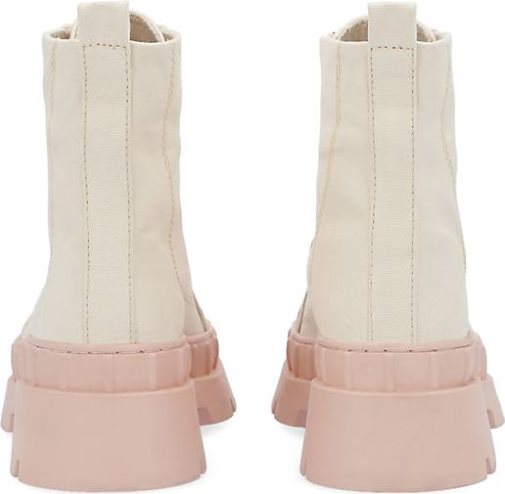 Another A Stiefelette