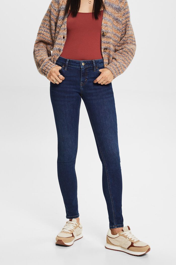 Schmale Jeans mit niedriger Bundhöhe