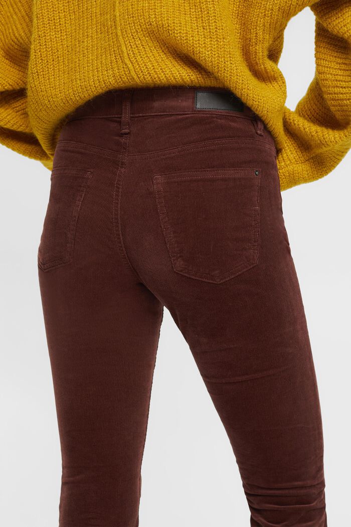 Mid-Rise-Cordhose