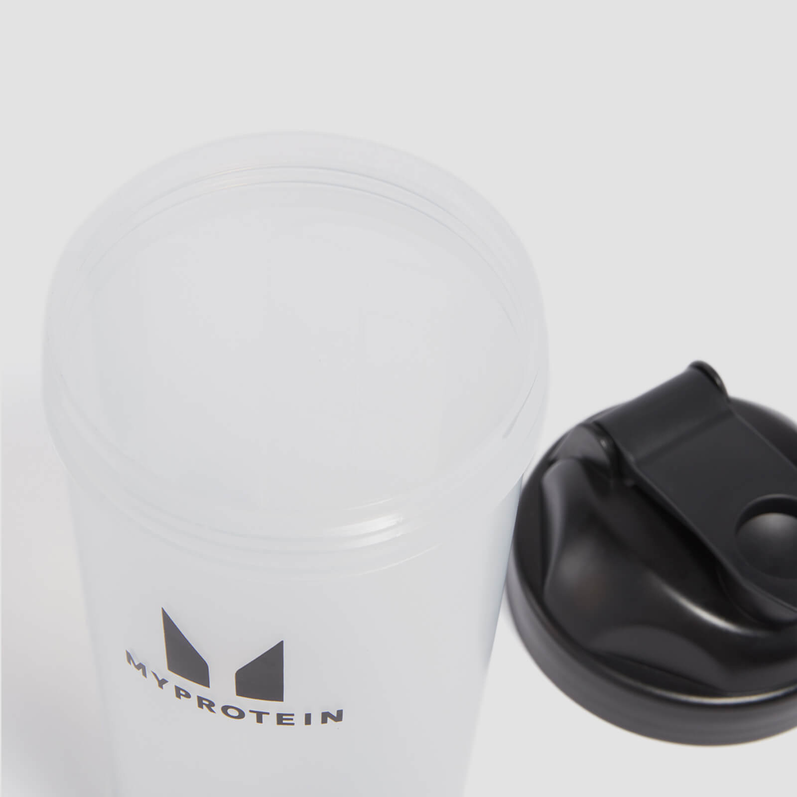 Shaker en plastique Myprotein – Transparent/Noir