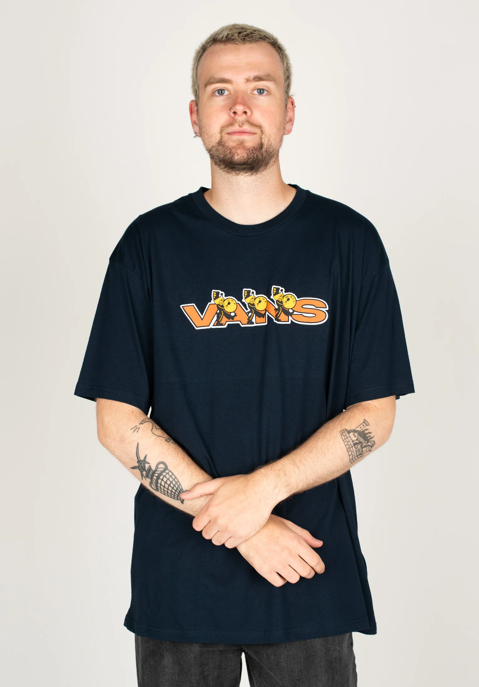 Marching Vans Logo