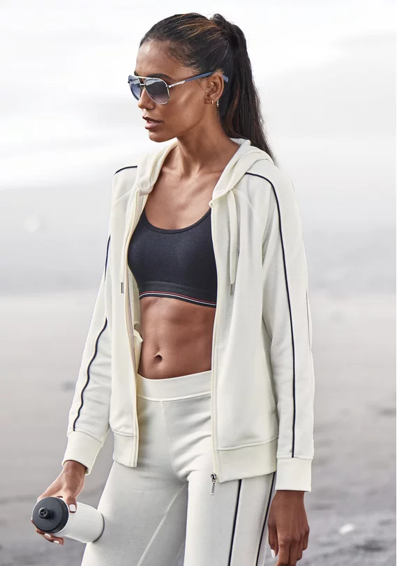 Kapuzensweatjacke