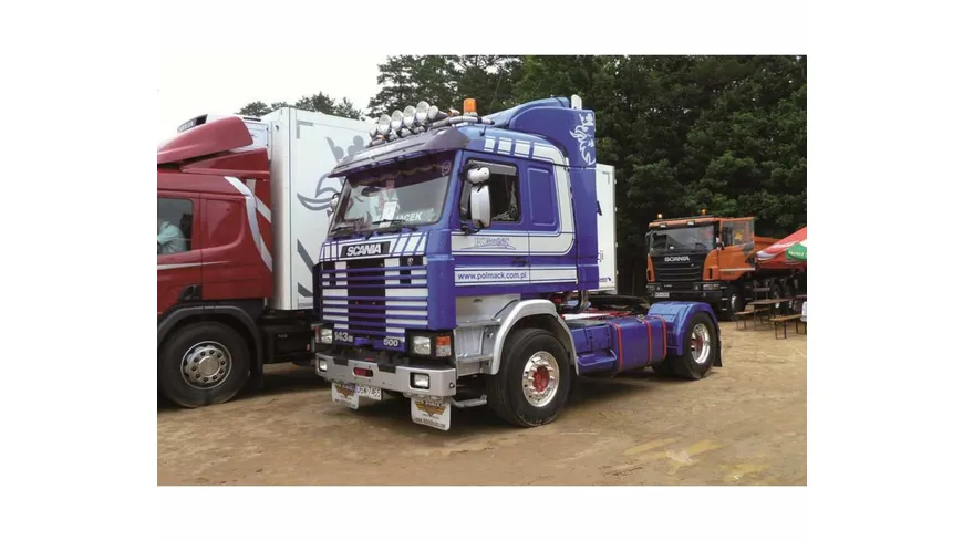 Italeri 1:24 Scania 143m Topline 4x2