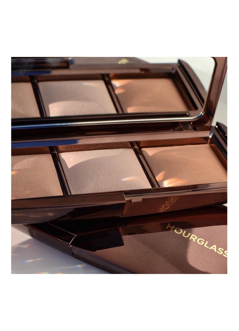 Hourglass AMBIENT™ Lighting Palette - powder, contour & highlighter palette