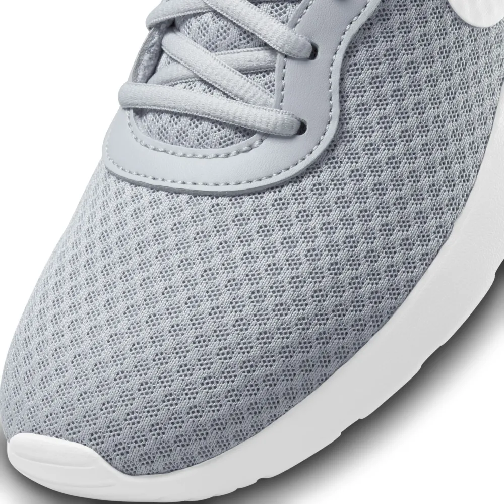 Nike Tanjun DJ6257-003 / grau