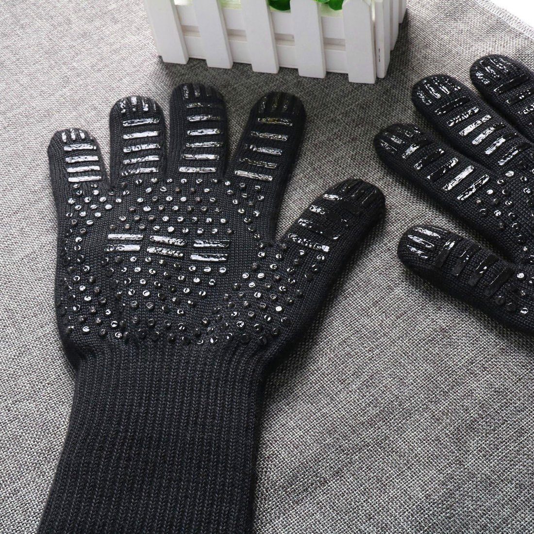 YYV Topfhandschuhe 2 Stück Ofenhandschuhe, Schnittfeste Handschuhe Grillhandschuhe, (1-tlg), Feuerbeständige Handschuhe, schnittfeste Schale, schwarze Handschuhe