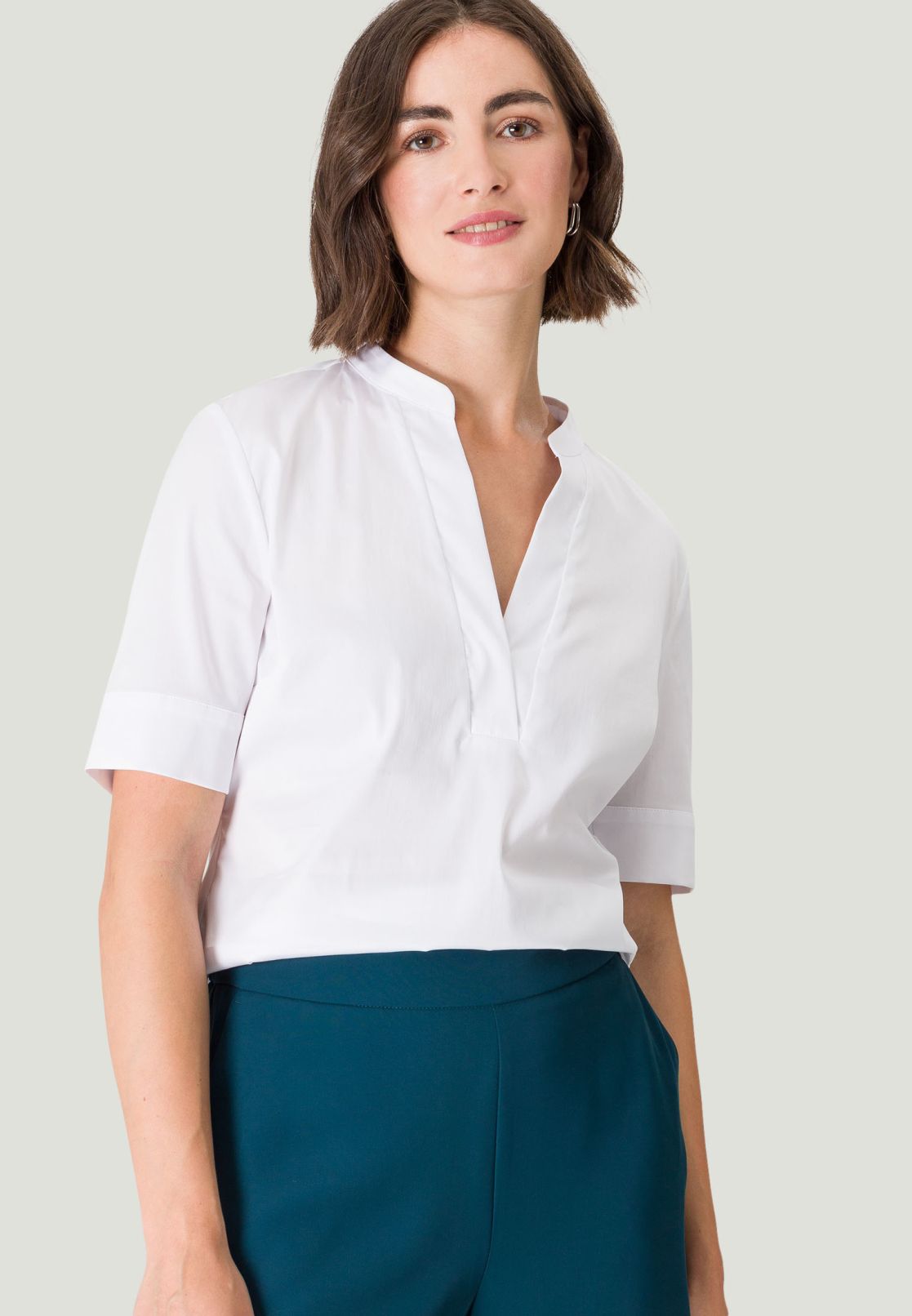Bluse mit V-Ausschnitt