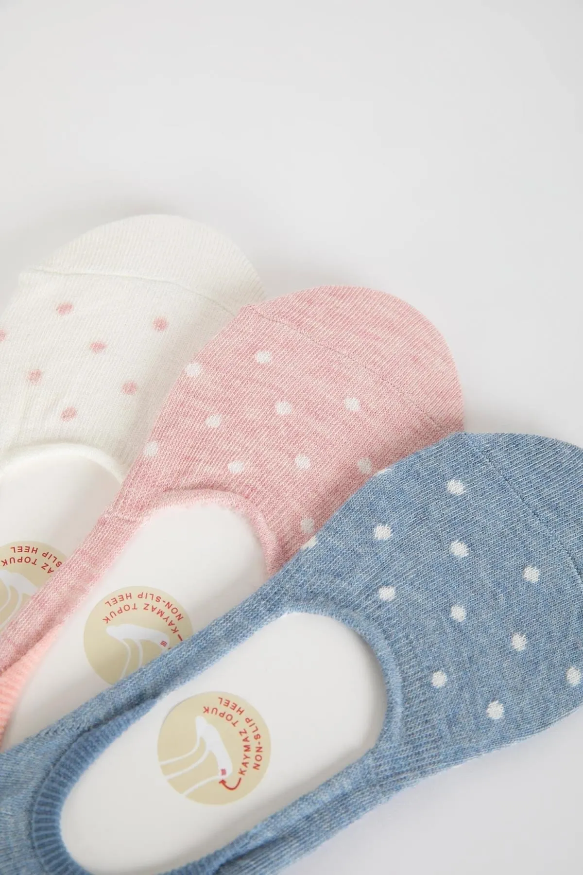 DeFacto  3-teilige Ballerinasocken aus Baumwolle für Damen Z7560azns