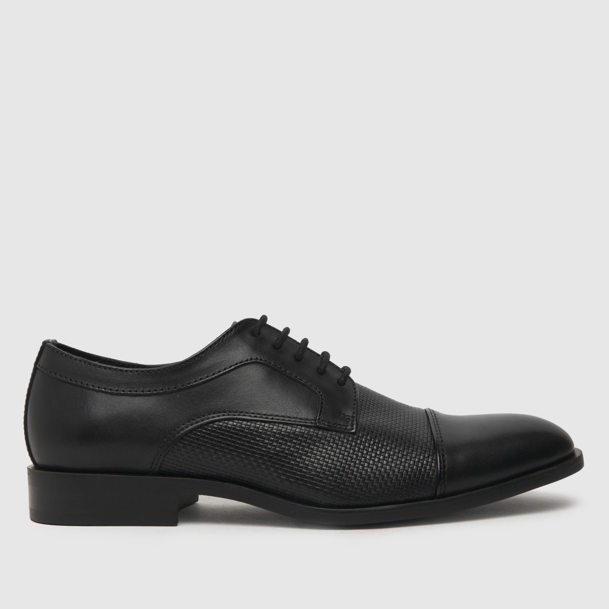 Schuh Rade – Svarta formella skor med tåhätta