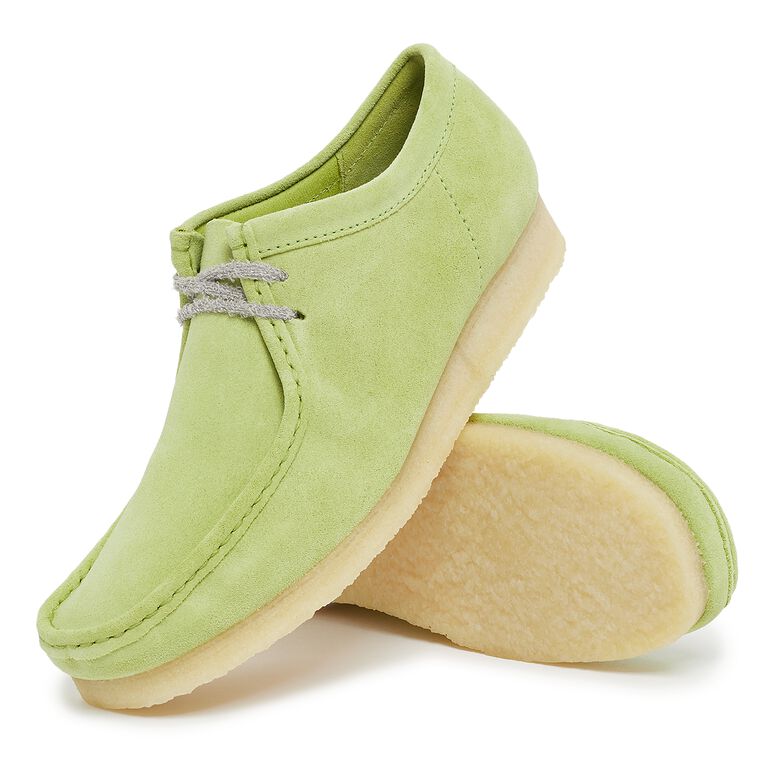 Clarks Wallabee pale lime suede