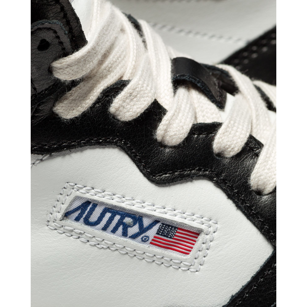 Autry Wmns Medalist Mid AUMWWB01 / weiss
