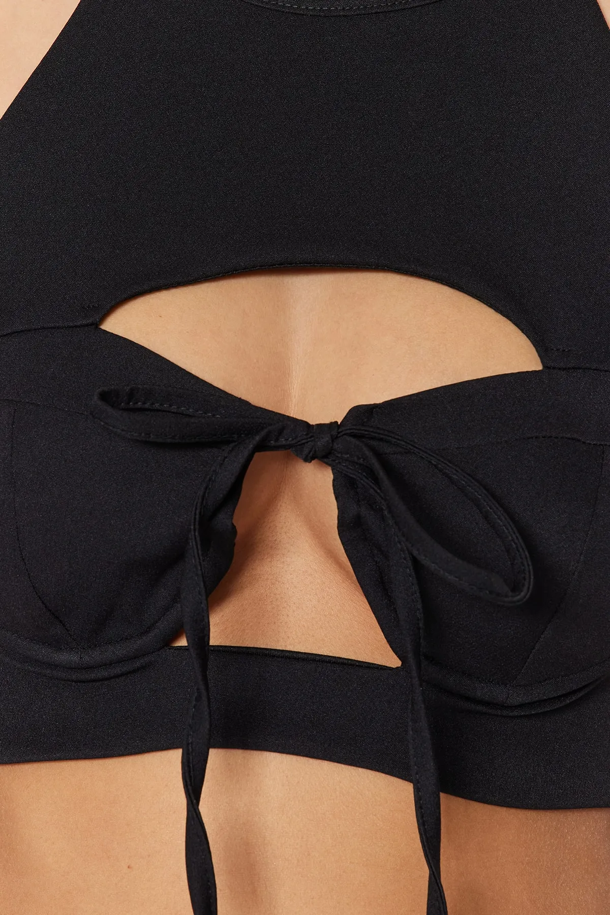 Trendyol Collection  Schwarzes, bauchfreies, gewebtes Bustier mit Fenster/Ausschnitt und detailliertem Ausschnitt TPRSS23BS00077