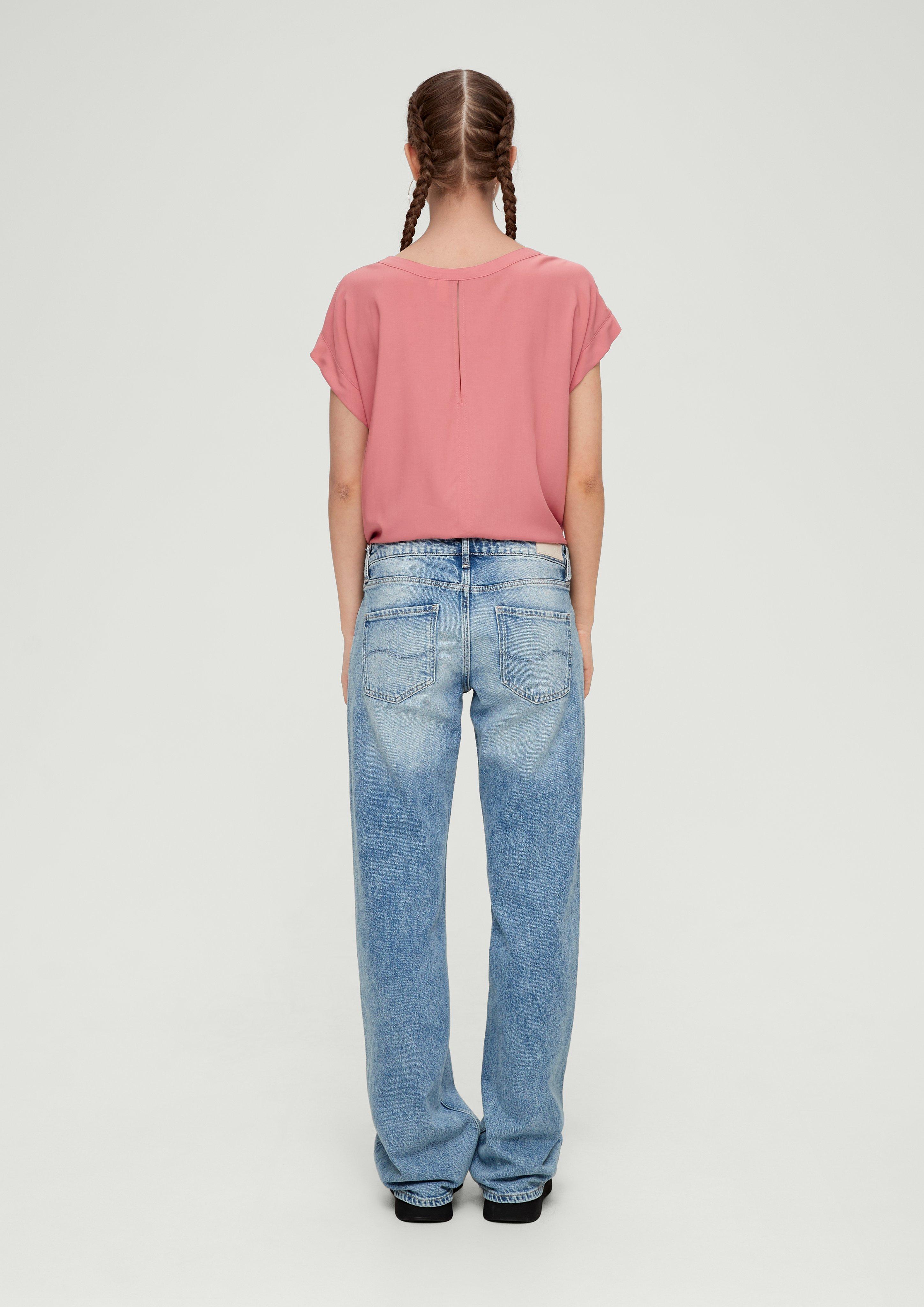 Viskosebluse mit Rückenschlitz  2130825-2069