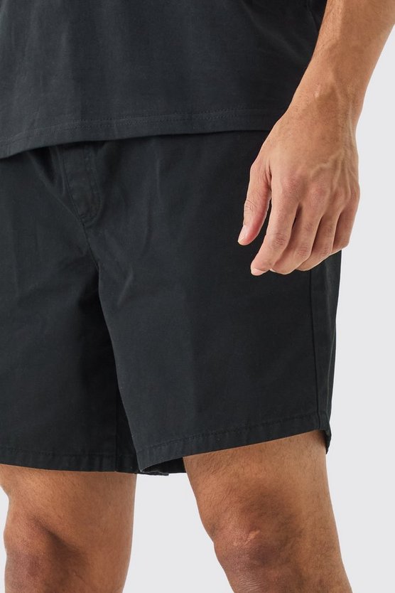 Kurze lockere Shorts in Schwarz