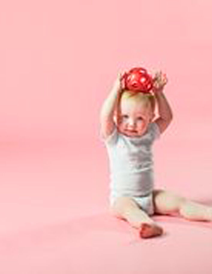 Balle étoile rouge Raspberry en caoutchouc naturel HEVEA