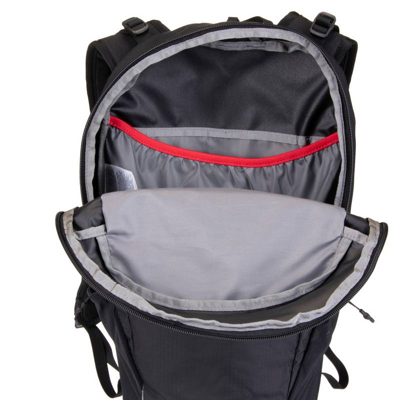 The North Face BASIN 18 TNF BLACK/TNF BLACK Daypack