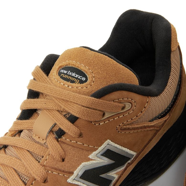 New Balance M2002REI tobacco