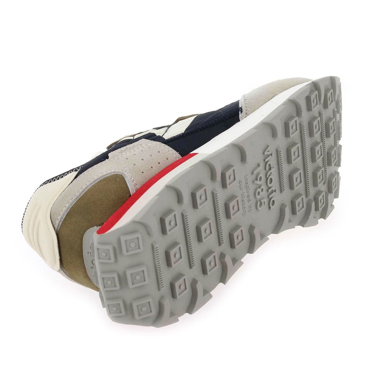Victoria  8803102  WING - Marine Gris