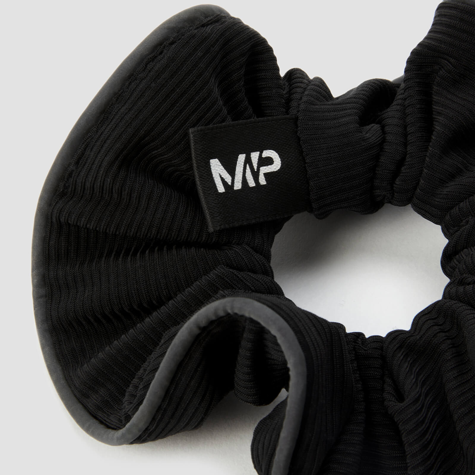 Chouchou réfléchissant Power MP X Invisibobble® – Noir – Lot de 2